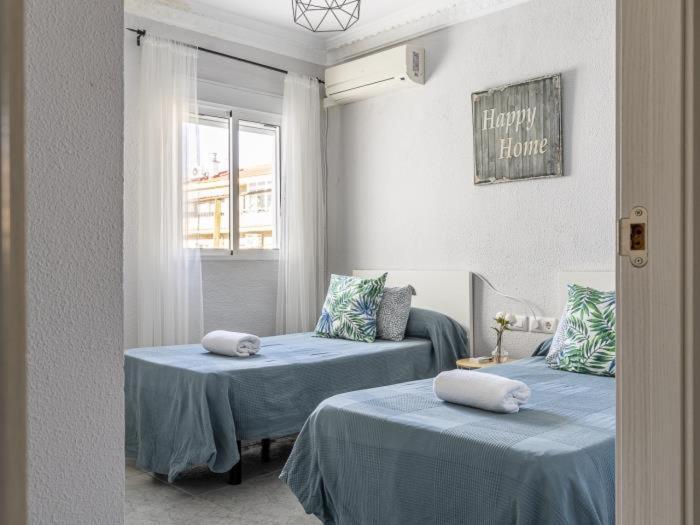 Apartamento Pureza Dreams De Oasis En Triana Sevilla