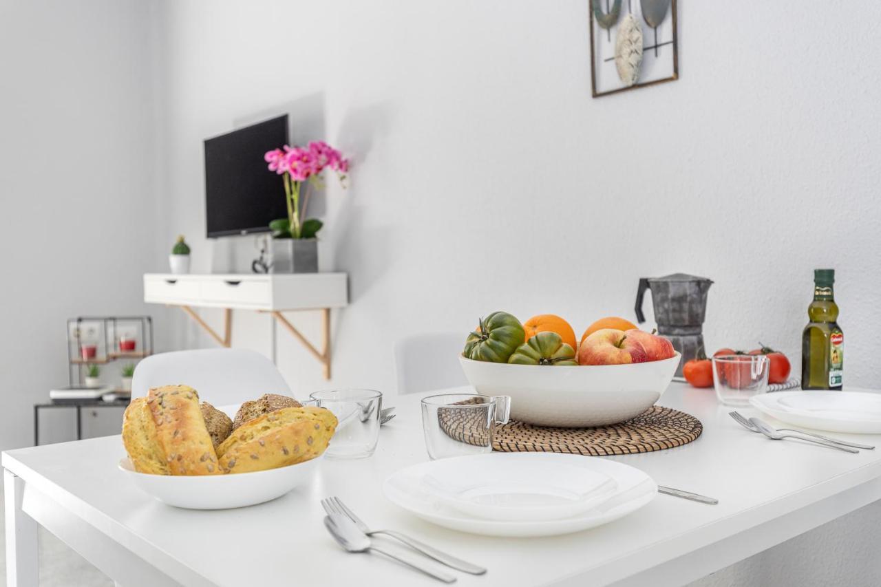 Apartamento Pureza Dreams De Oasis En Triana Sevilla